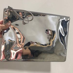 LULULEMON ✨mirrored large bag. NWT. Sold out style